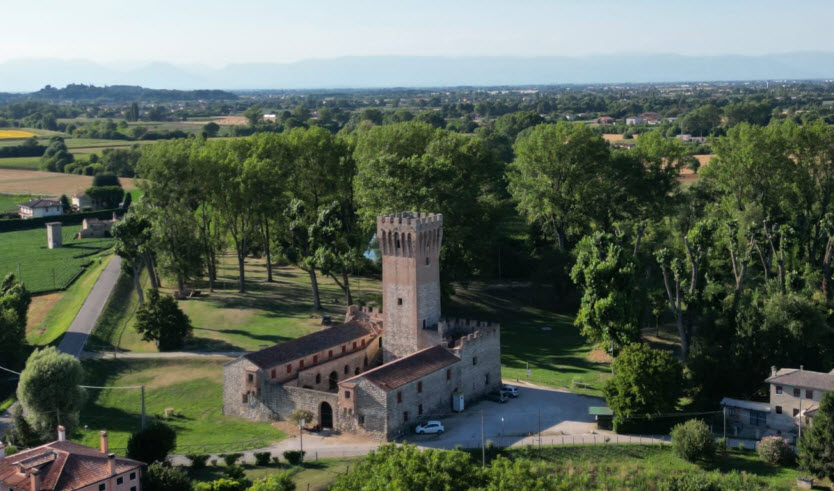 Castello di San Martino della Vaneza, Italy
